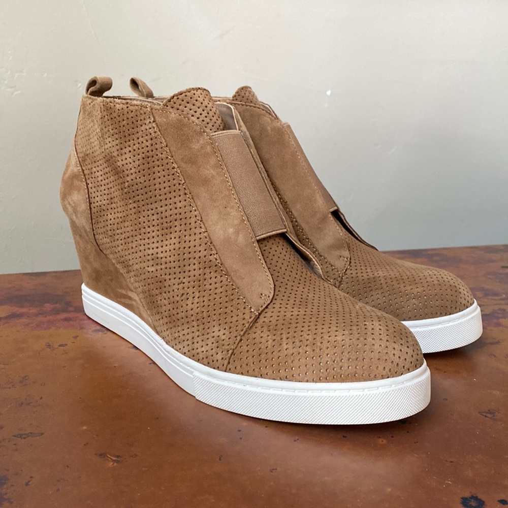 Lines Paolo wedge sneakers size 8.5M